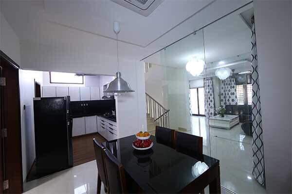 Gallery Images